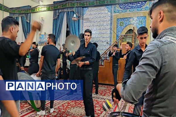 هیئت  زنجیر زنی و عزاداری اباعبدالله الحسین علیه السلام  بار درشب هفتم محرم  