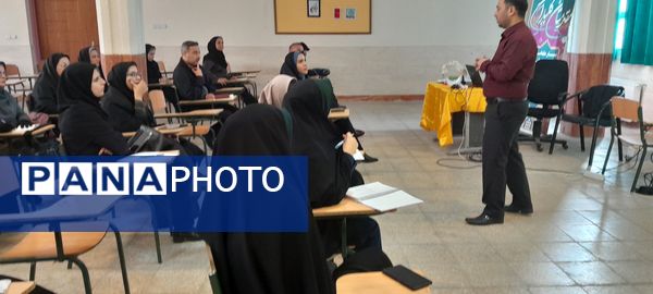 برگزاری جلسه توانمندسازی مدیران و معاونین اجرایی جدید‌‌الاستخدام  در شهرستان ملارد