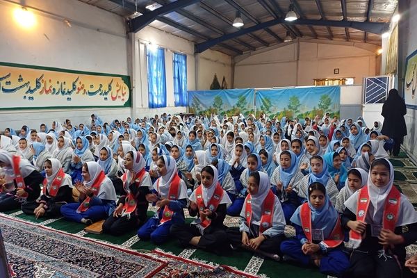 آیین نواختن زنگ پدافند غیرعامل در زاوه