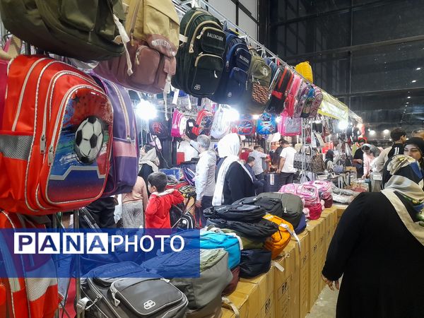 نمایشگاه بین‌المللی لوازم‌التحریر مشهد با استقبال دانش‌آموزان
