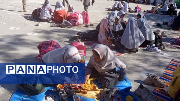 سیزده آبان در قاب مدرسه 