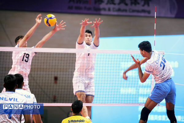 تیم والیبال دانش‌آموزی ایران راهی فینال شد