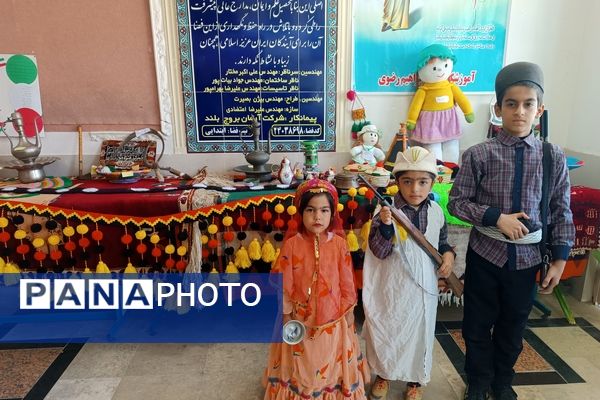 نمایشگاه صنایع دستی و جشنواره غذاهای سنتی به‌مناسبت دهه فجر 