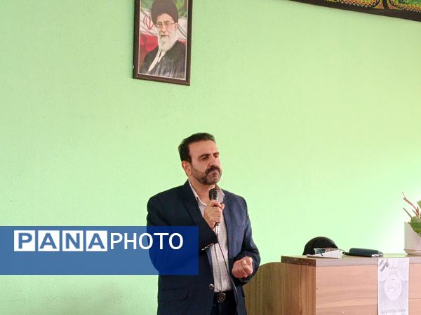 نواخته شدن زنگ هفته پژوهش در دماوند