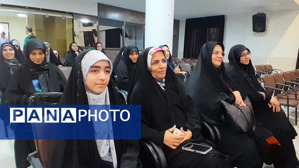 اجلاسیه نماز اداره آموزش و پرورش ناحیه۴ اصفهان 