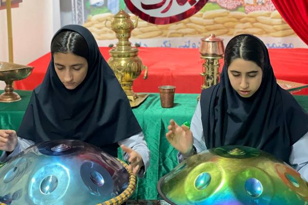 شب یلدا به روایت فرهنگ و هنر ایرانی در مدرسه نگین دانش