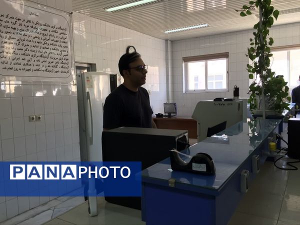 بازدید دانش آموزان دبیرستان نمونه آیت‌الله خامنه‌ای از دانشکده پزشکی دانشگاه فردوسی مشهد