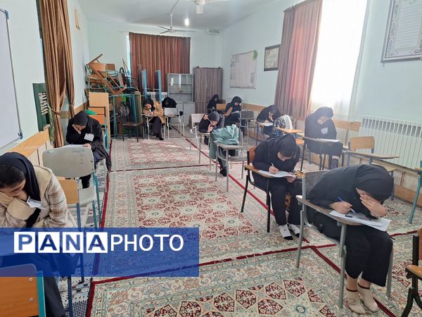 امتحانات نوبت اول در مدرسه برادران رحمانی خلیل آباد