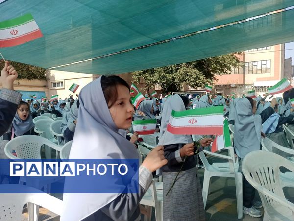 آغاز سال تحصیلی جدید در دبستان دخترانه پری زابلی نژاد ناحیه دو 