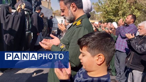 اقامه نماز باران و نماز جمعه به امامت آیت الله ابوالحسن مهدوی