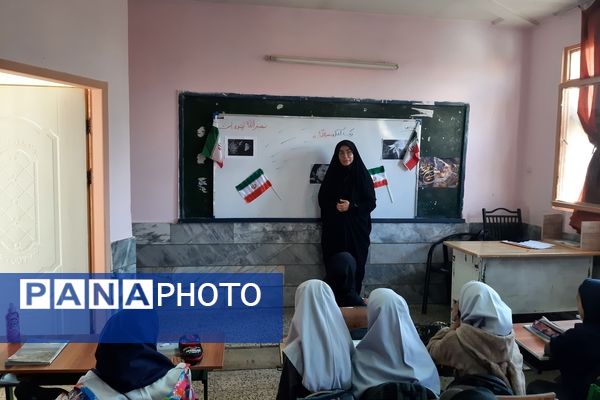 شادی دانش‌آموزان مدرسه مهندس رحمانی فرد ناحیه یک مشهد مقدس