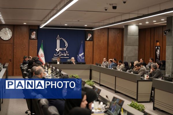 نشست نخبگانی دانشجویان با وزیرعلوم در مشهد