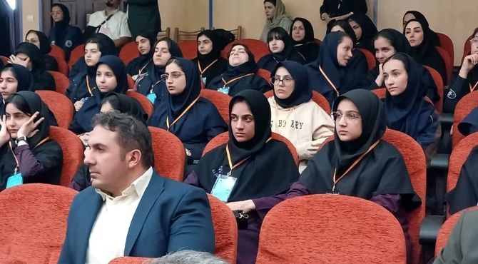 کارسوق‌های علمی فرصتی برای دیده شدن دانش‌آموزان است