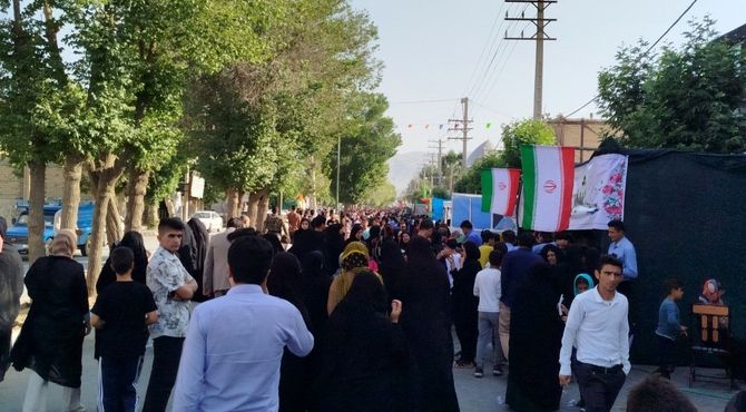عطر غدیر در لردگان پیچید