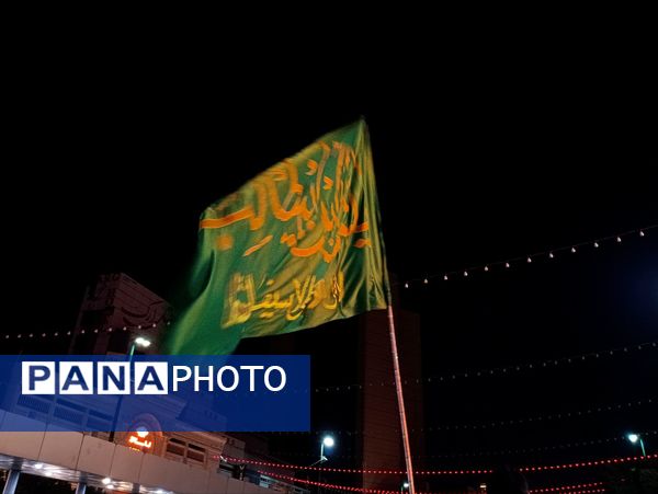 شمع‌های اشک و آه مشهد در سوگ شام غریبان