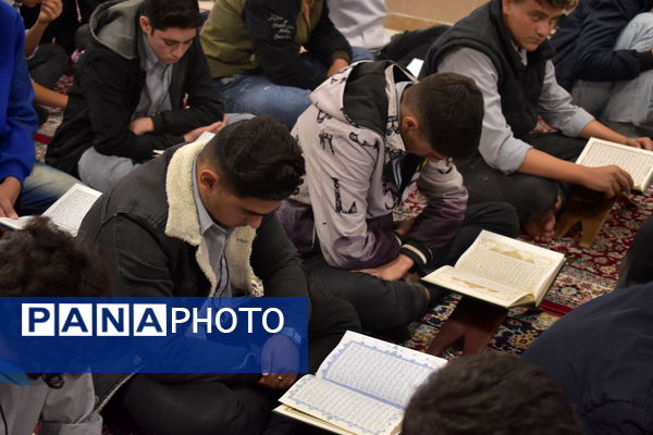 برنامه هماهنگ استانی «محفل معنوی قرآن و نماز جماعت» در نوخندان