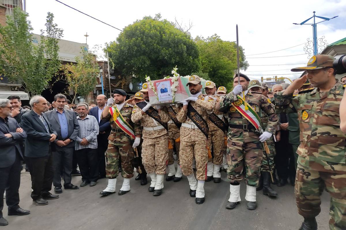 تشییع پیکر شهید مدافع وطن «علی پیریجناقرد» در اردبیل
