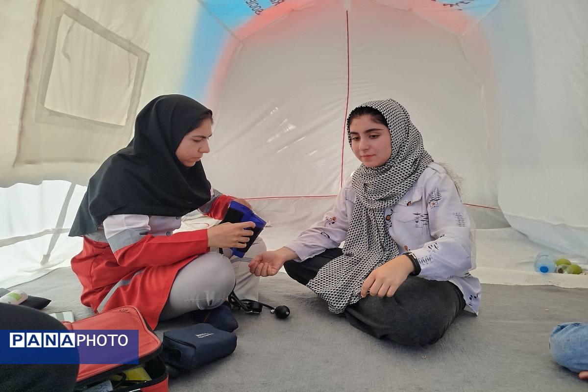 برپایی موکب سازمان دانش‌آموزی شهرستان فاروج