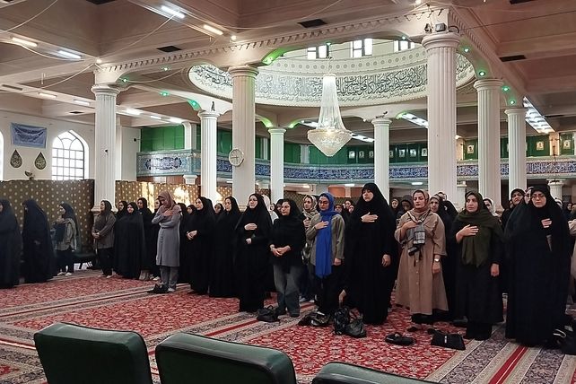 اولین جلسه عمومی انجمن اولیا و مربیان مدرسه هوشیار