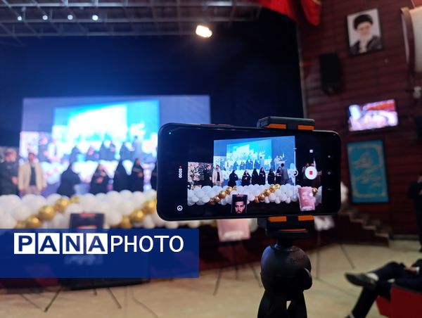 جشن بزرگ روز مادر در سالن همایش صداوسیمای خراسان رضوی 