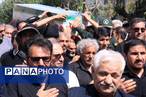 تشییعی که بهارستان را یکپارچه عزادار و مفتخر کرد