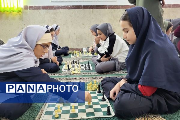 اختتامیه مسابقات شطرنج دختران بهارستان دو