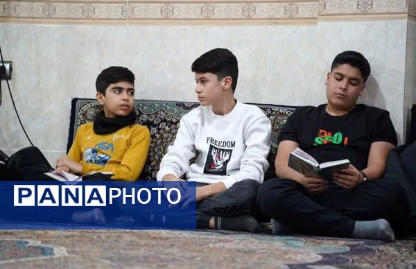 اعتکاف دانش آموزی در استان گلستان