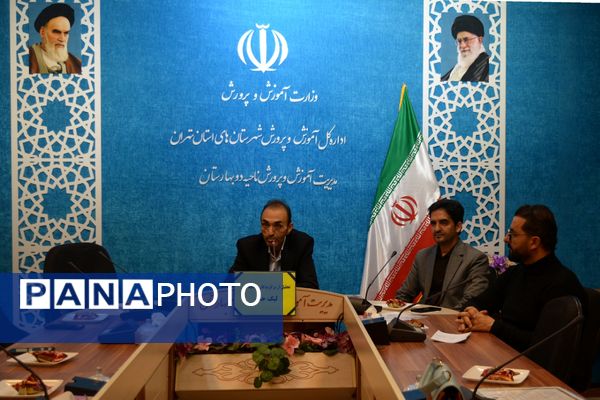 تقدیر از برگزیدگان لیگ جت در سالن فرهنگ بهارستان‌دو