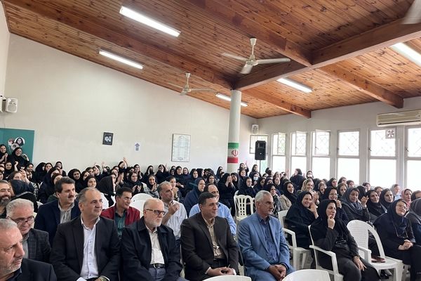 گرامیداشت هفته معلم در چابکسر 