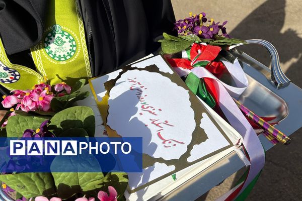 نسل ما، قامتِ استکبار و استعمار شکن است! 