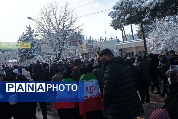 برگزاری راهپیمایی ۲۲ بهمن ماه در شهرستان نیشابور 