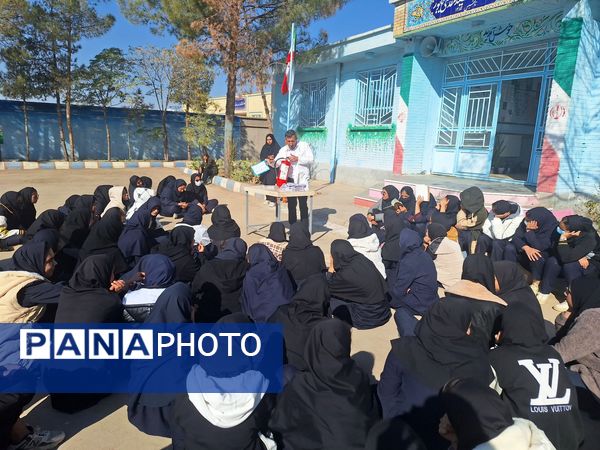 مانور زلزله و ایمنی سازی در مدرسه برادران رحمانی خلیل آباد