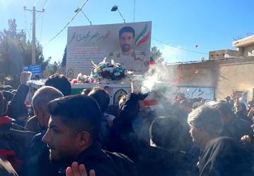 وداع باشکوه با پیکر مطهر شهید والامقام رحیم مجیدی مهر در یاسوج