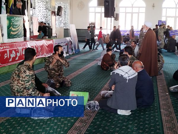 گردهمایی باشکوه بسیجیان کاشمر در باغمزار به مناسبت هفته بسیج  