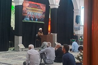 مراسم شب اربعین در مسجد الهادی نیشابور