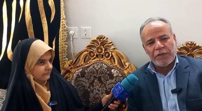 دیدار  معاون پرورشی و تربیت بدنی آموزش و پرورش ناحیه 2 با خانواده شهید معلم والا مقام حسن صمدزاده