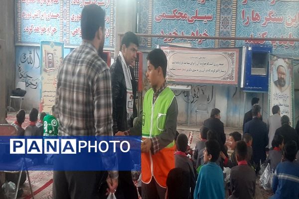برپایی نماز جمعه و بزرگداشت روز معلم در  مسجد جامع نیشابور