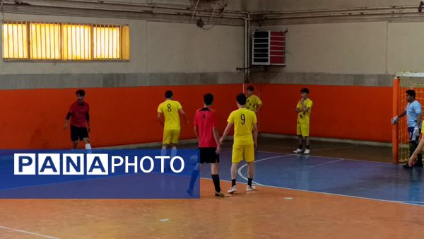 رقابت پرشور فوتسال مدارس ملکان با حضور ۸ تیم