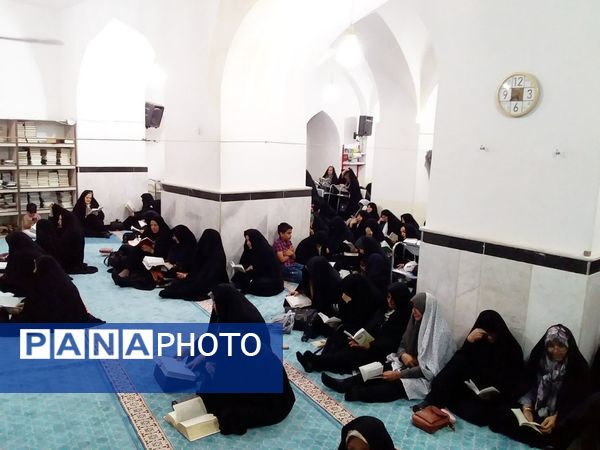 مراسم دعای پرفیض عرفه در خلیل آباد 
