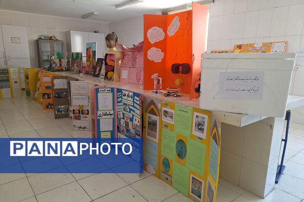 نمایشگاه آثار طرح جابر بن حیان در آموزشگاه معارف ۶ ناحیه ۳شیراز 