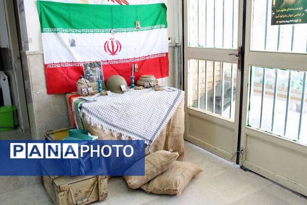 گرامیداشت هفته دفاع مقدس در مدارس پردیس 