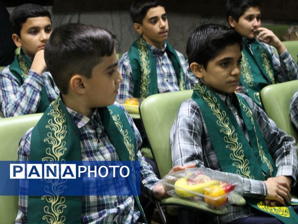 همایش بزرگ میراث‌داران در ناحیه ۵ مشهد مقدس