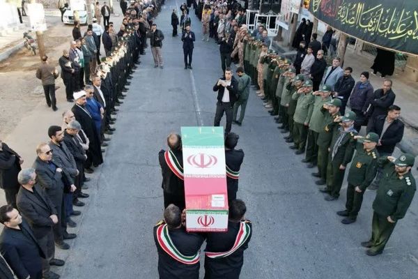 تشییع  پیکر مطهر شهید خوشنام در شهرستان خلیل آباد 