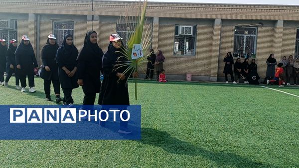 المپیاد ورزشی درون مدرسه‌ای در مدرسه شهید مطهری فین