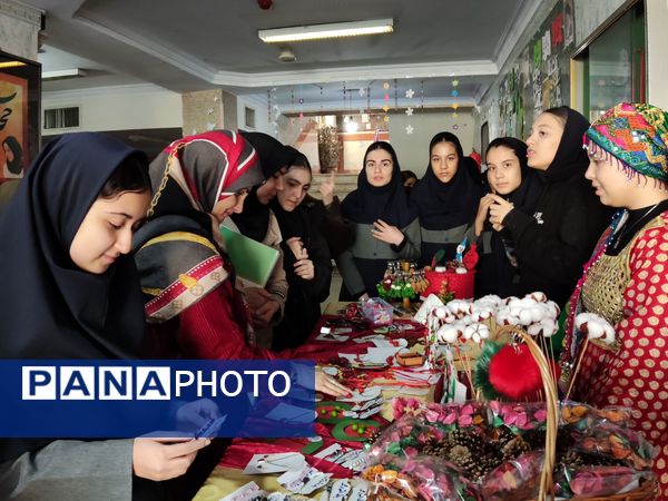 هفته فرهنگی هنری (ماها) در آموزشگاه شهدای معلم ۲