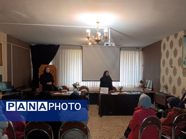  آخرین جلسه آموزش تکمیلی خبرنگاری دانش آموزان ناحیه ۳