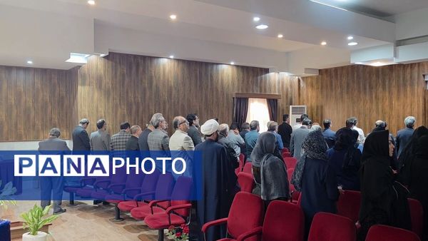 انتخابات انجمن اولیا و مربیان در دبیرستان نمونه فرهنگ مهشید مصلی نژاد
