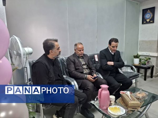 بازدید رئیس آموزش‌ و پرورش ناحیه ۲ از دبیرستان رحمت آیین یک