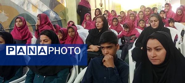 برگزاری مراسم شاهنامه‌خوانی و حافظ‌خوانی همراه با افتتاح نمایشگاه کتاب در مدرسه میلاد و کوثر نبی سعدآباد