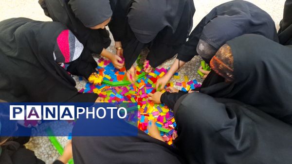 برگزاری مسابقه چالشی دومینو دانش‌آموزان دختر شهرستان لنده